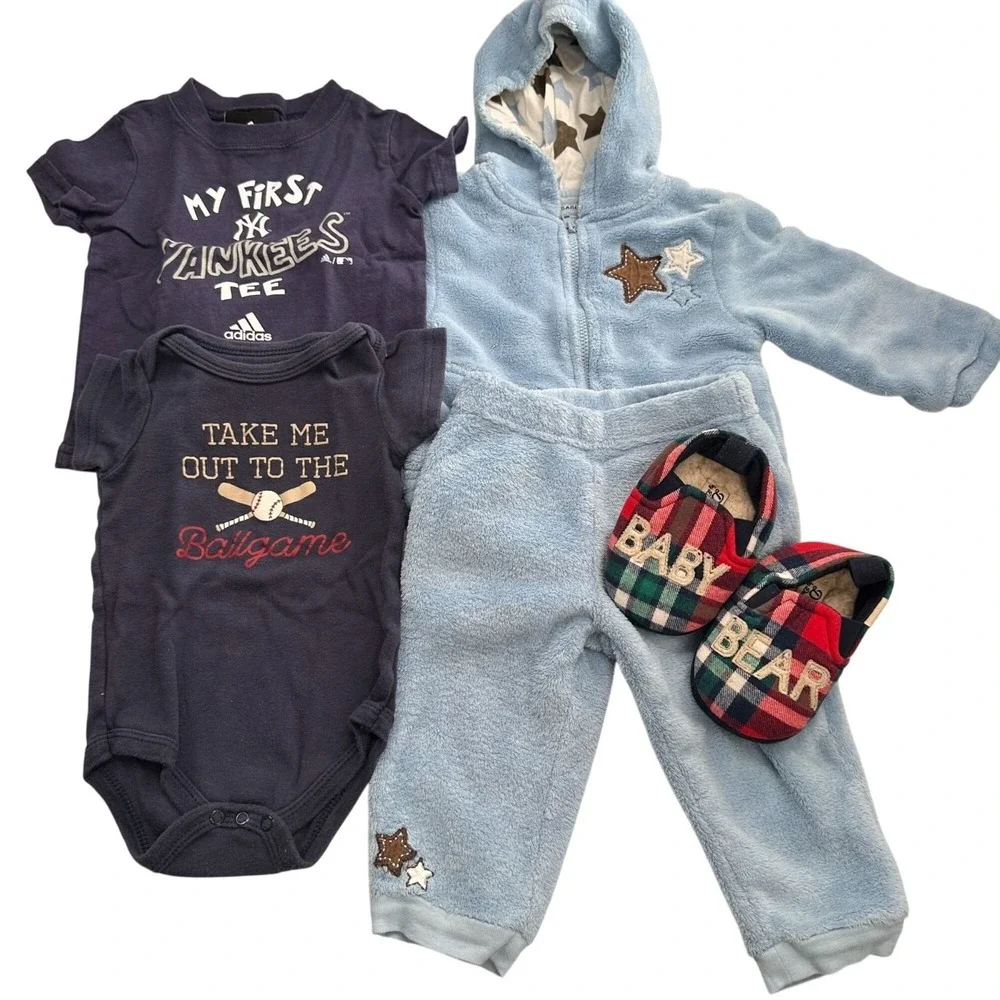 Baby Boy Clothing Lot 3-6M 9M Yankees Baseball Fleece‎ Outfit Slippers Yankees